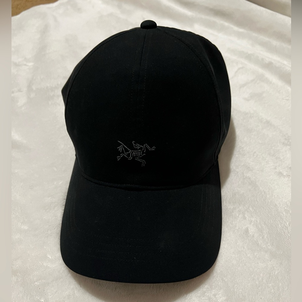 Arc'teryx Small Bird Hat Water Repellent Men’s Adjustable